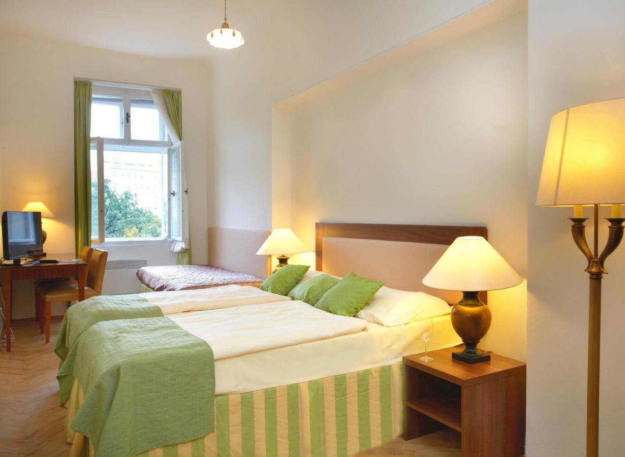 Wenceslas Square Hotel - Czech Leading Hotels Prague Room photo