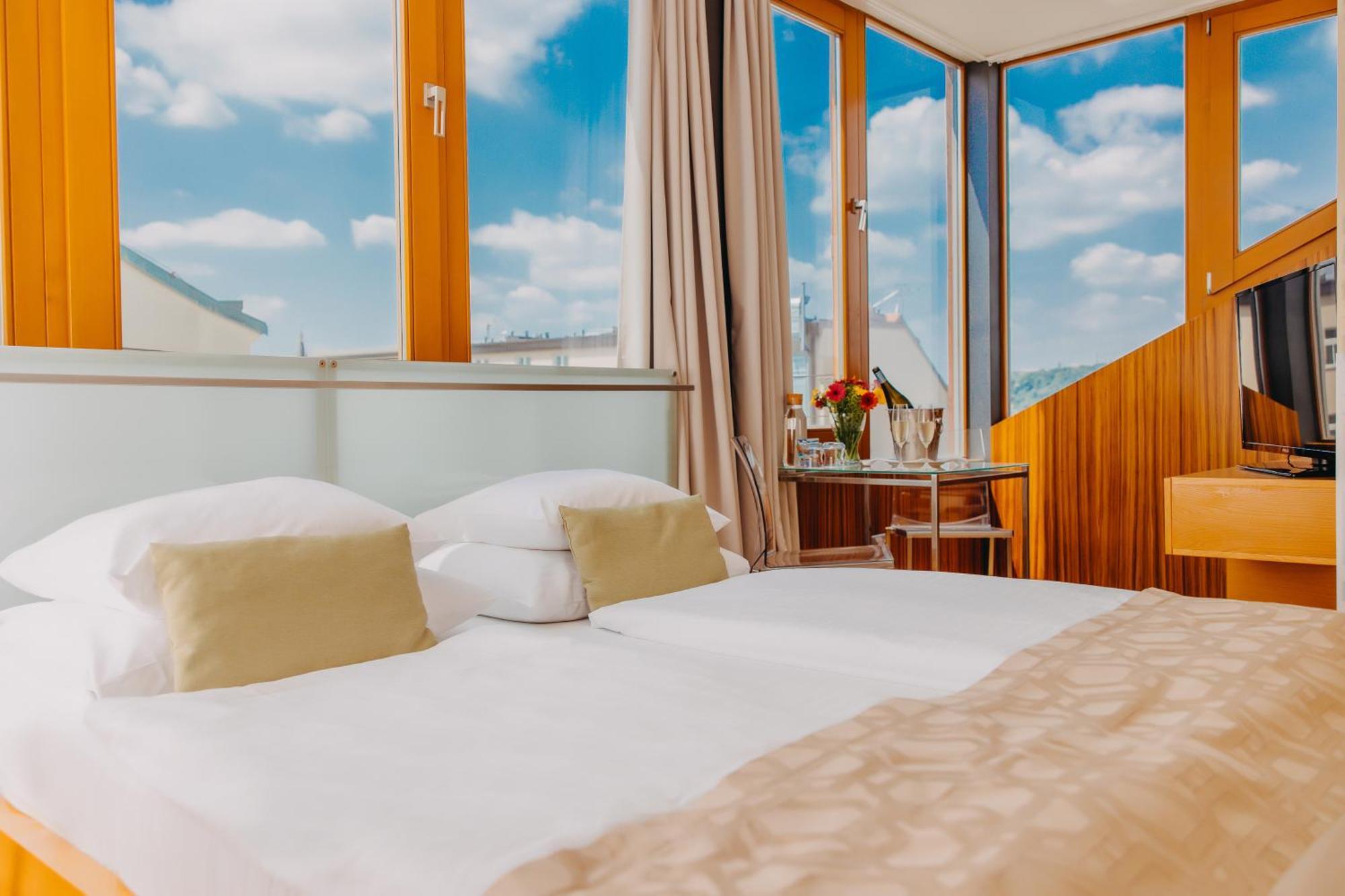 Wenceslas Square Hotel - Czech Leading Hotels Prague Exterior photo